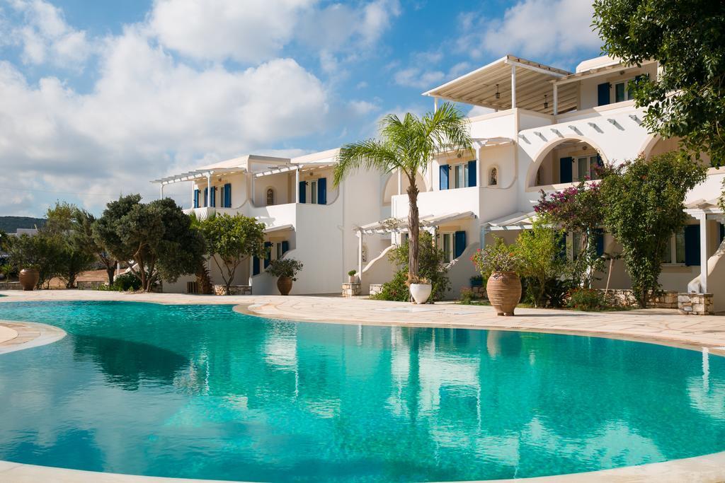 פארוס Fyrogenis Palace מראה חיצוני תמונה