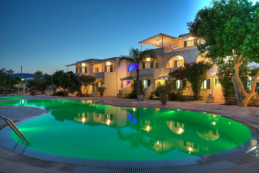 פארוס Fyrogenis Palace מראה חיצוני תמונה