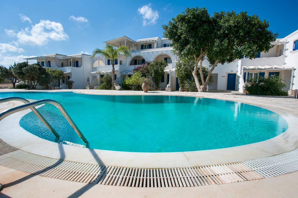 פארוס Fyrogenis Palace מראה חיצוני תמונה